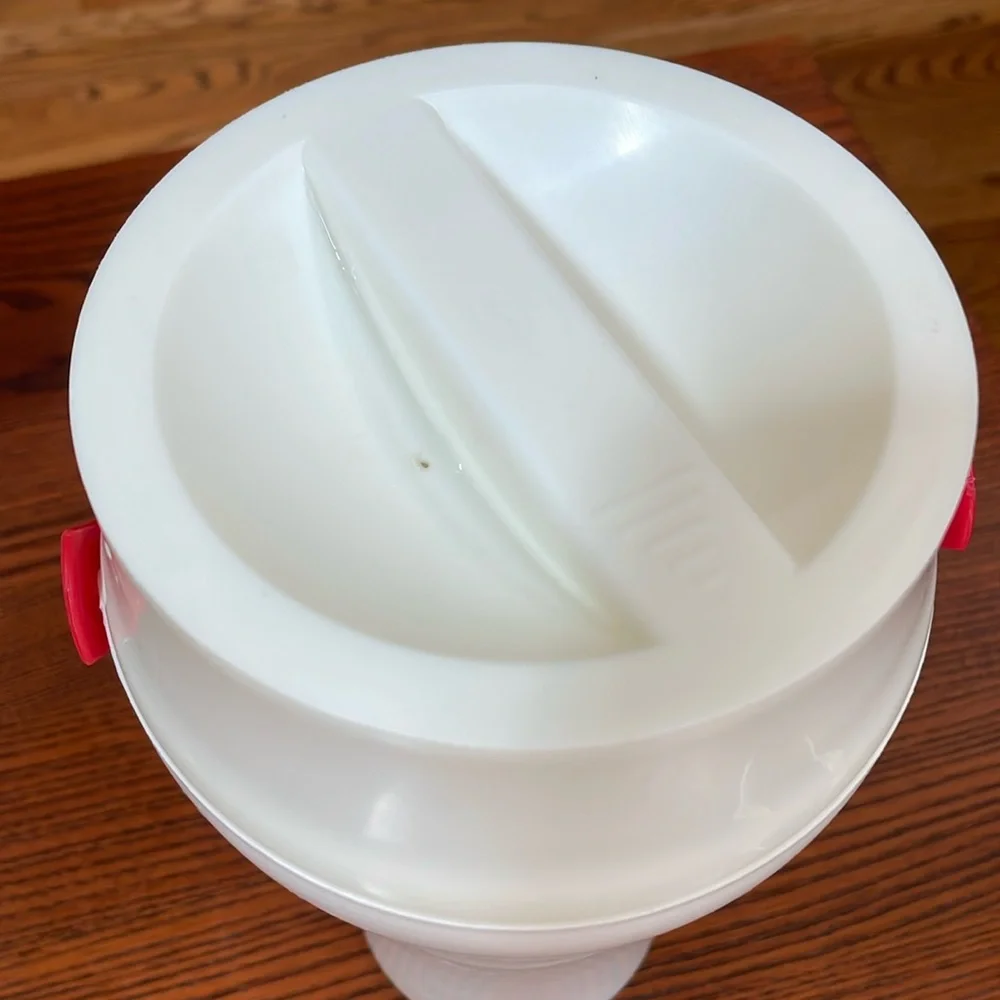 Vintage 80s Coke White Plastic Pitcher Red Handle Coca Cola Godfather’s Pizza - Picture 3 of 5